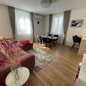 Apartment In The Center, Split
